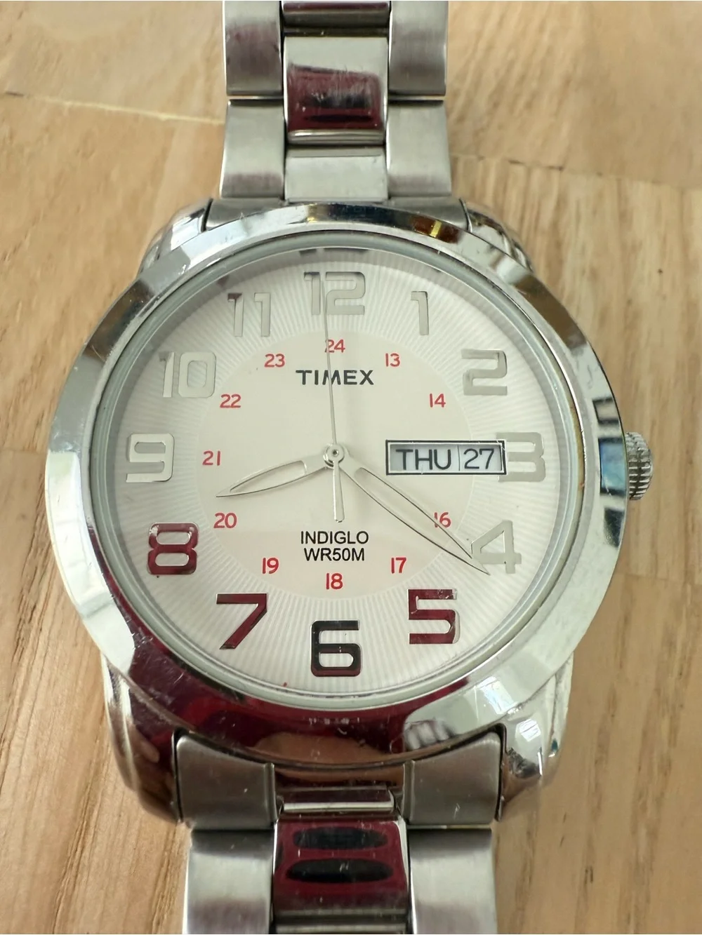 Timex men’s silver tone watch NEW BATTERY